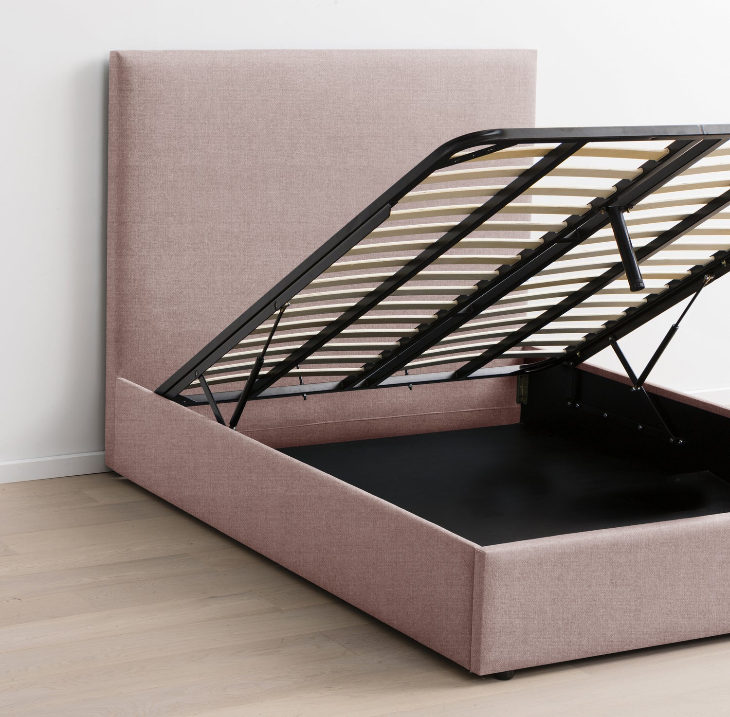 Exploring the Benefits of Gas Lift Beds Billys Beds