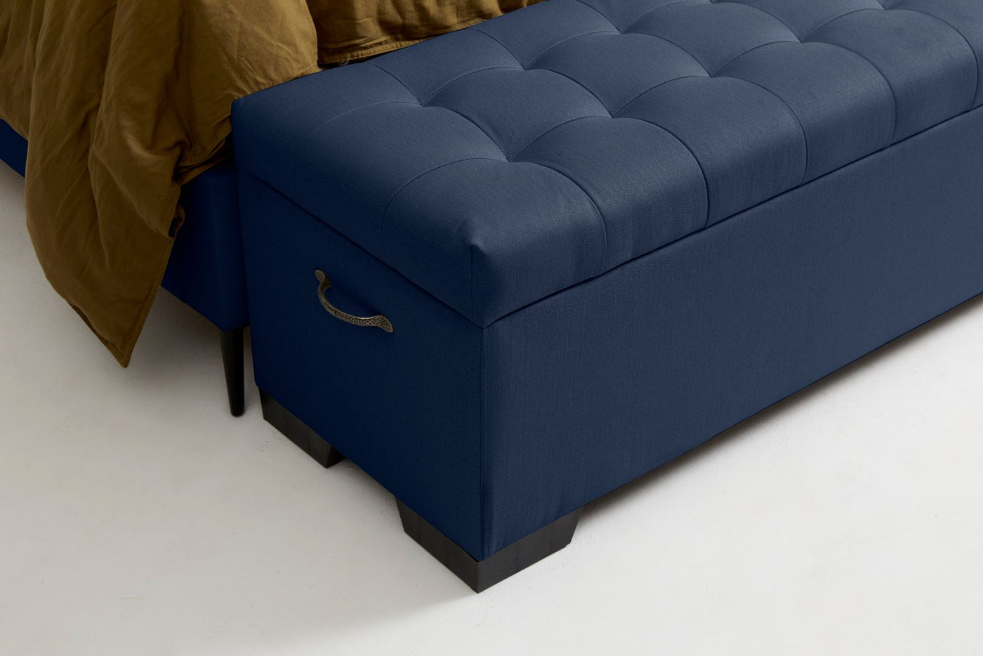 Cam (Quilted Ottoman) - Navy